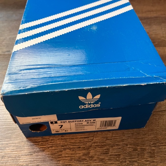 Adidas PINK/PEACH EQT Support ADV - Picture 5 of 7